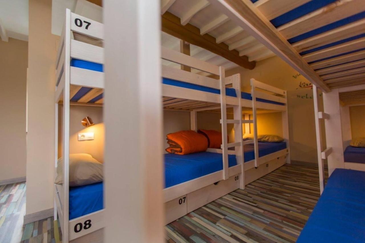 Albergue La Xana La Caridad Bagian luar foto